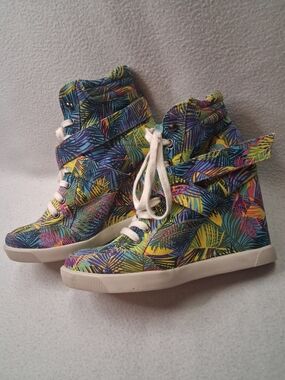 Material Girl Tropical-Print High-Top Wedge Sneakers in Blue, Yellow, Pink